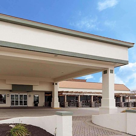 Quality Inn Montpelier Экстерьер фото