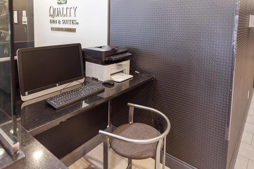 Quality Inn Montpelier Экстерьер фото